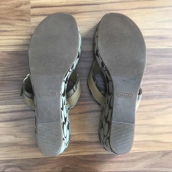 Coach Wedges - Picture 5 of 5